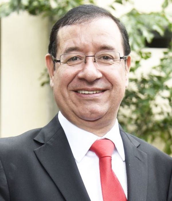 La esposa del diputado Cuevas busca frenar investigación fiscal - Edicion Impresa - ABC Color