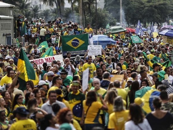 Manifestaciones pro Bolsonaro, un reflejo de la polarización de Brasil