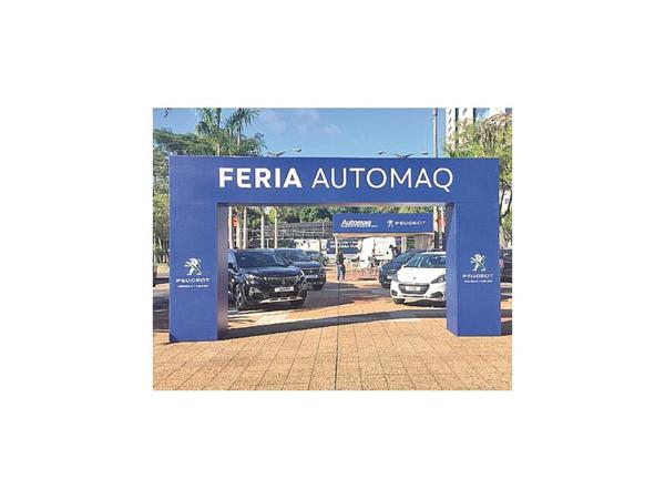 Elegancia e innovación: Peugeot 3008 cautivó en el Shopping del Sol
