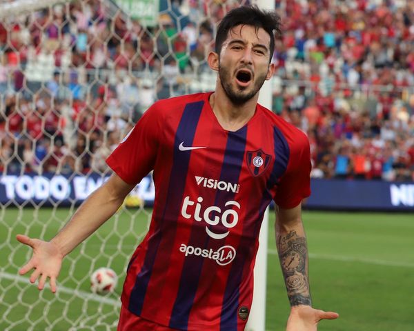 Mathías Villasanti renovó su vínculo por dos años