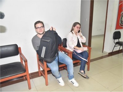 Motochorros asaltan a estudiantes brasileños en Loma Pytá