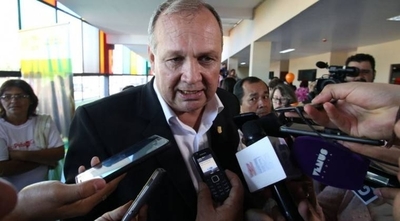 HOY / Donación de Taiwán: Mario justifica retraso y anuncia que habrá humo blanco