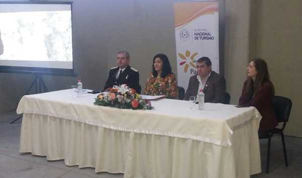Conforman equipo de trabajo para el desarrollo del turismo fluvial nacional » Ñanduti