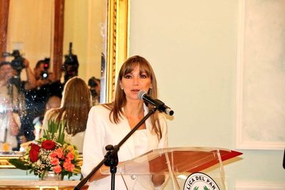 Resaltan instalación de nuevas empresas extranjeras en Paraguay - .::RADIO NACIONAL::.