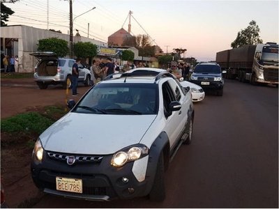 Detienen a paraguayos que traficaban marihuana en la frontera