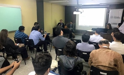 HOY / Agenda Digital: MITIC trata de justificar echando la culpa al gobierno anterior y al BID