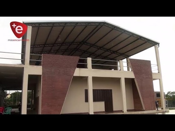 YACYRETÁ ENTREGA MODERNO COMPLEJO DEPORTIVO EN B° SAN PEDRO