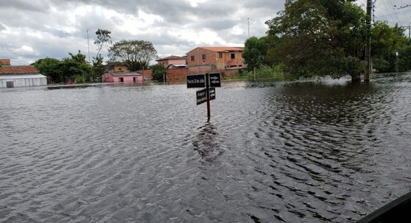 Crecida del río Paraguay no da respiro a los ribereños - Nacionales - ABC Color