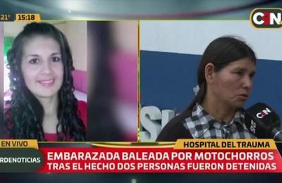 Mujer embarazada de gemelos grave tras ser baleada por motochorros - C9N