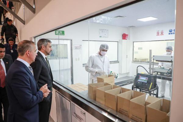 Mandatario inauguró ampliación de planta pionera en producción de alimentos y bebidas