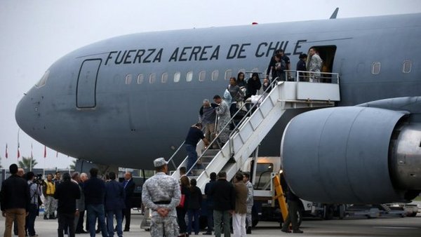 Asisten a dos connacionales para que retornen de Venezuela - ADN Paraguayo