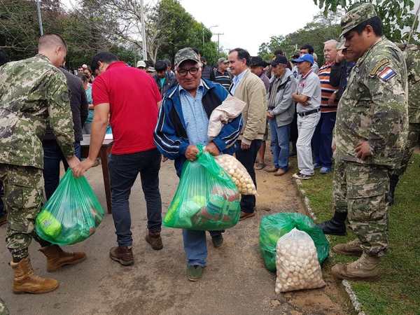 Asisten a familias damnificadas en Yabebyry - Digital Misiones