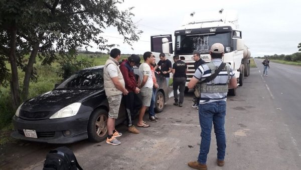 Interceptan camión cisterna cargado con marihuana en el Chaco - Digital Misiones