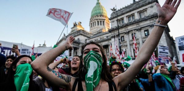 Movimiento feminista vuelve a proponer aborto legal en Argentina