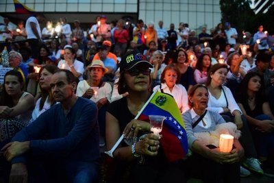 El gobierno venezolano admite devastador estado de la economía - Internacionales - ABC Color