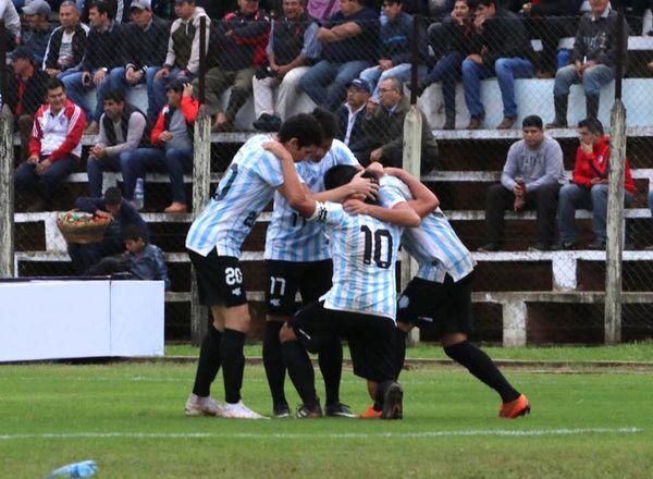 Guaireña e Iteño cumplieron