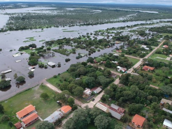 La mitad de Villa Oliva bajo agua y plan de evacuación toma fuerza