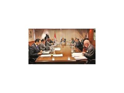 La Corte reducirá plantel de médicos de su clínica vip