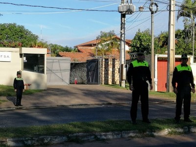 Agentes de tránsito en pie de huelga - Radio 1000 AM