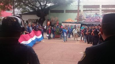 Sigue conflicto por itinerario en San Lorenzo - Nacionales - ABC Color
