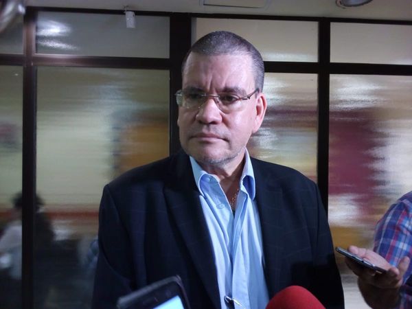 Senador Barrios acompañará pedido de pérdida de investidura a su colega Amarilla - .::RADIO NACIONAL::.