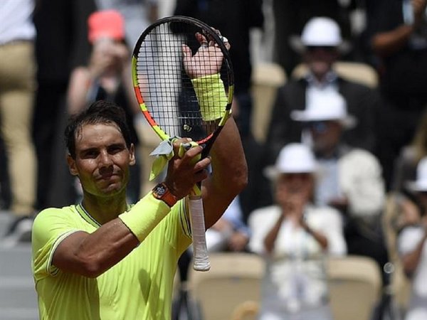 Nadal mantiene su paso firme en Roland Garros