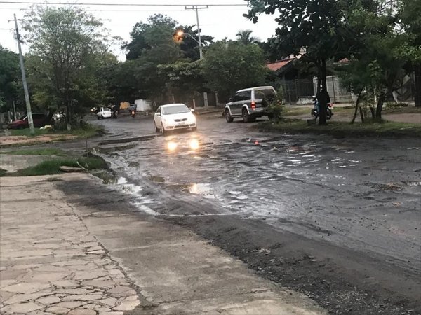 Aguas servidas, a la calle - Cronicas Ciudadanas - ABC Color