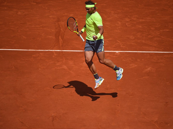 Rafael Nadal pasa a la tercera ronda de Roland Garros