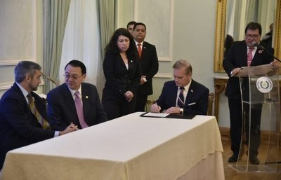Taiwán dona más de US$ 4 millones para construir viviendas - 730am - ABC Color