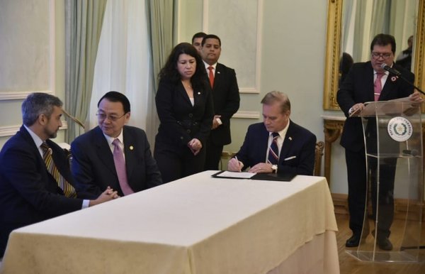 Taiwán dona más de US$ 4 millones para construir viviendas - 730am - ABC Color