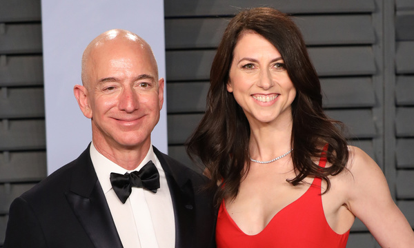 MacKenzie Bezos, dueña de casi US$ 37.000 millones, donará la mitad de su fortuna a la caridad