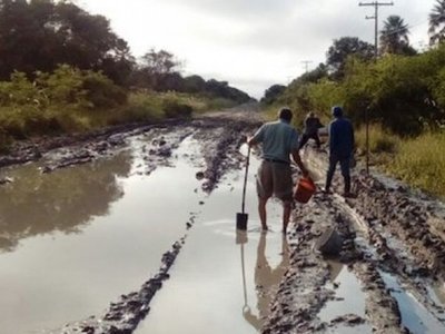 Funcionarios del Ministerio del Ambiente quedaron varados en el Chaco