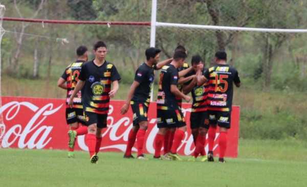 HOY / Colón golea y se mete a la otra ronda de la Copa