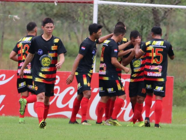 Cristóbal Colón eliminó a Caaguazú