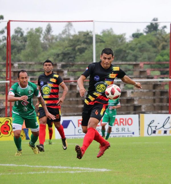 Copa Paraguay: Cristóbal Colón brindó la sorpresa