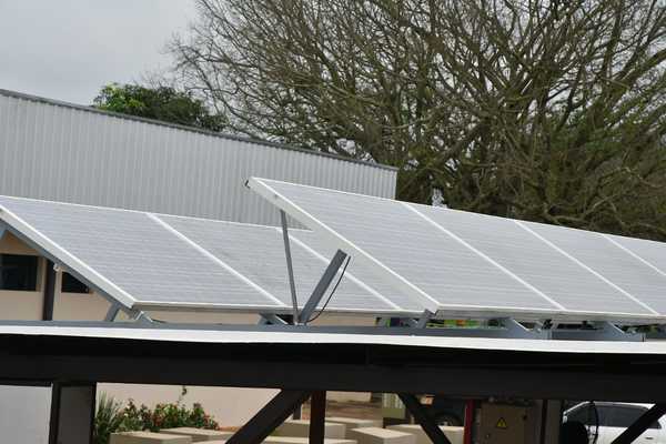 Implementan sistema piloto para aprovechar la energía renovable de inyección directa - ADN Paraguayo