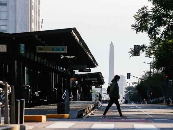 Macri enfrentó su quinta   huelga con una economía en recesión