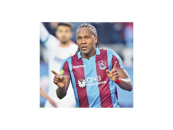 Llegada de Rodallega se complica por empresarios