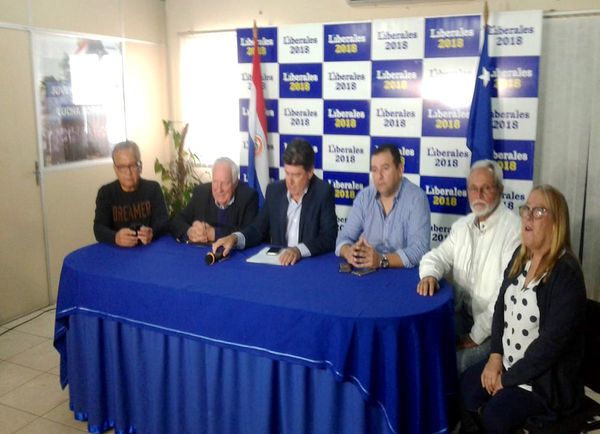 “Me resbala”, respondió Amarilla al PLRA ante sugerencia de sacarlo