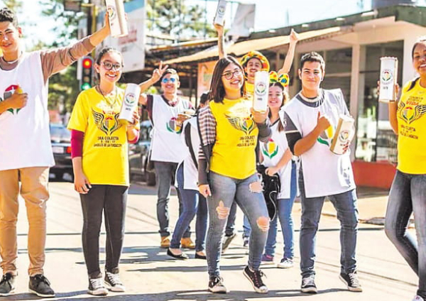 Piden voluntarios para colecta solidaria anual | Diario Vanguardia 08
