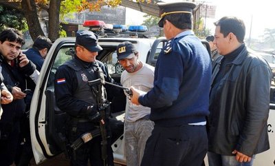 Condenan a 10 y 8 años de prisión a dos asaltantes - ADN Paraguayo