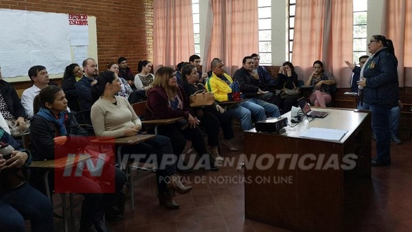 CAMPAÑA DEL LAZO VERDE CONTRA EL ABUSO