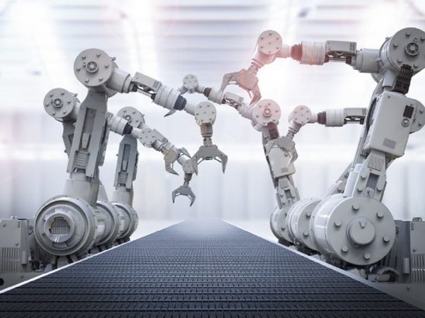 Robots acaparan las cadenas de producción en China
