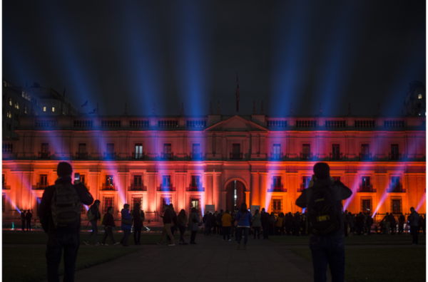 Edificios emblemáticos se iluminarán de naranja