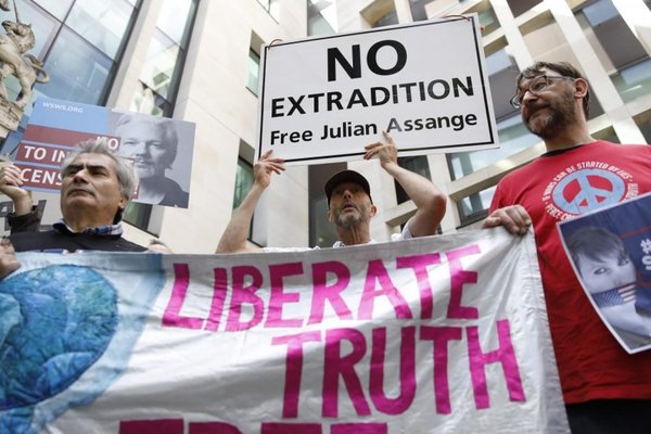 Aplazada a junio vista de extradición de Assange, en mal estado de salud - Internacionales - ABC Color