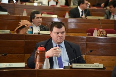 Caso Dionisio Amarilla: se debe aguardar la investigación, dice senador - 730am - ABC Color
