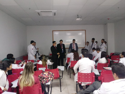 Instan a estudiantes extranjeros a la regularización migratoria - ADN Paraguayo