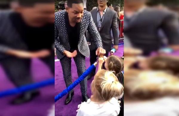 El tierno gesto de Will Smith en la premiere de 'Aladdin' con dos niñas que creían que era un genio de verdad - C9N