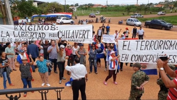 Exigen la libertad de comunicador