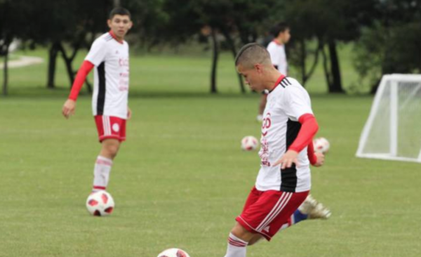 HOY / Albirroja sub 15, con dos cotejos en Montevideo